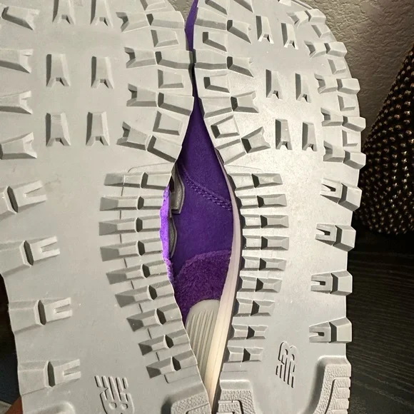 New Balance 574 Purple and Red Sneakers - Picture 8 of 9